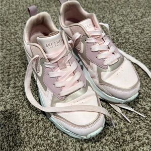 Skechers Light Pink and White Athletic Shoes and a pair of sandals